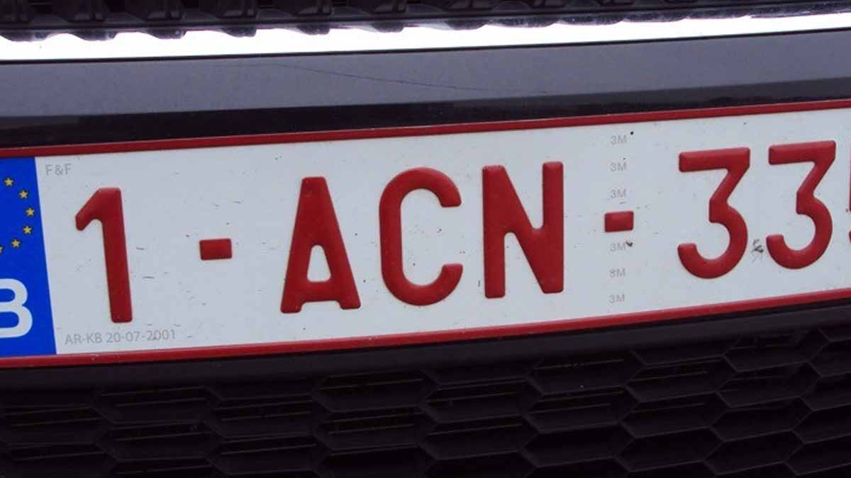 plaques d’immatriculation